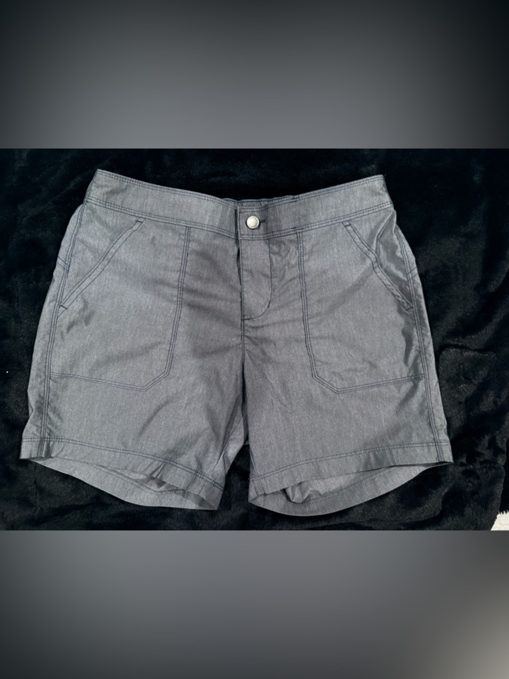 Columbia Women's blueish gray  Court Hiking Outdoor Stretch Shorts 10 pockets